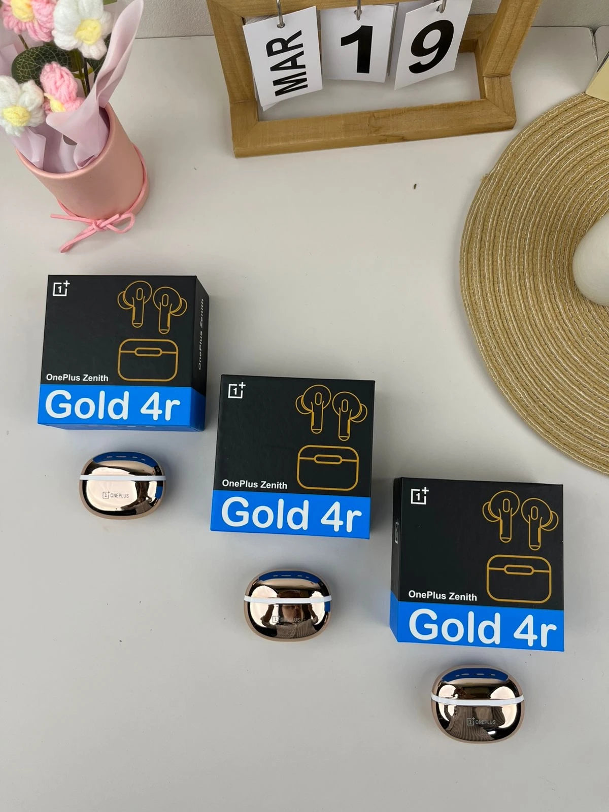 1+ Gold 4r Hard Box Og Earbuds